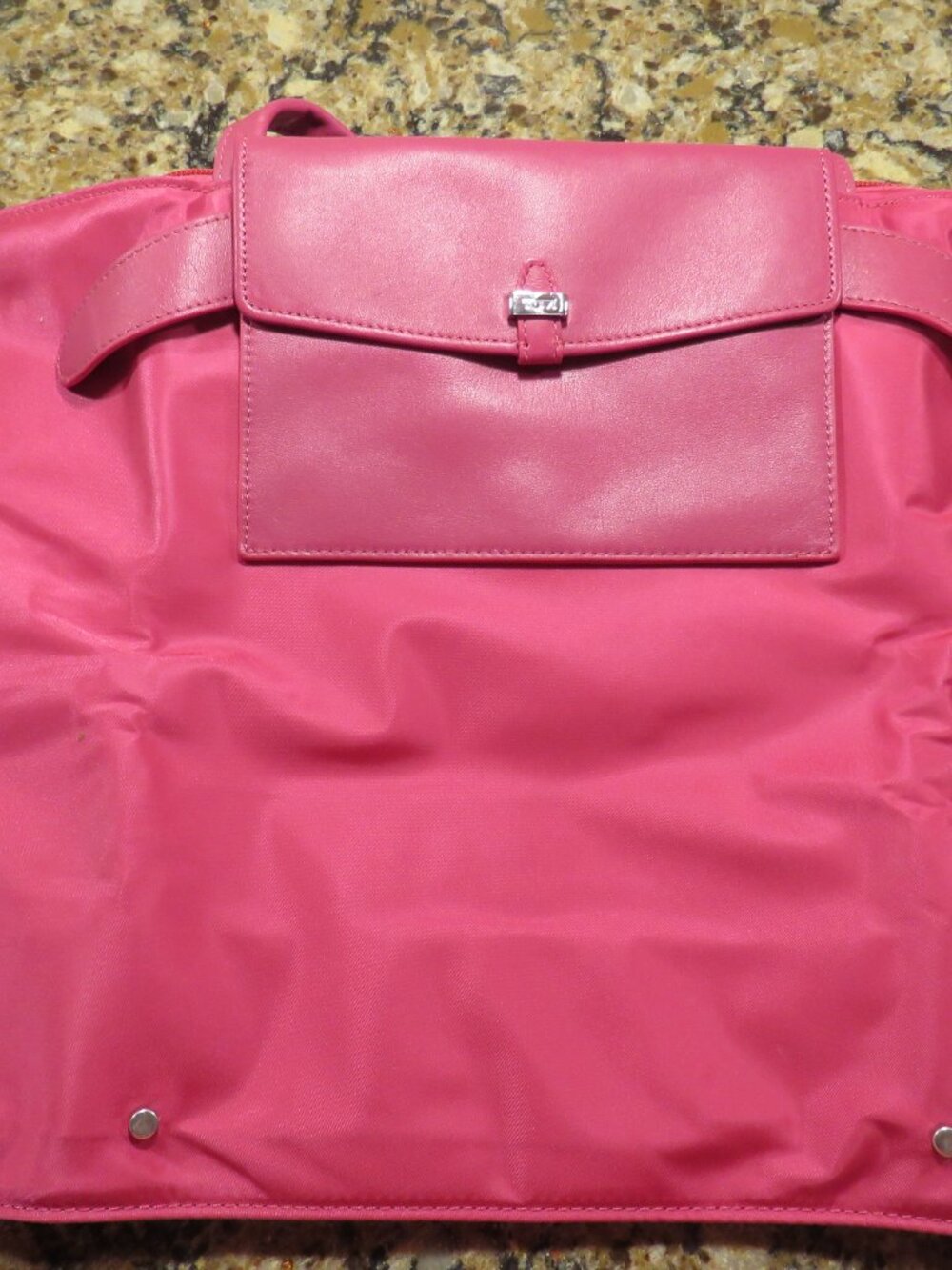 NWT TUMI Foldable Tote Fuchsia Pink Nylon Leather Trim Packable Travel Bag - Picture 11 of 15